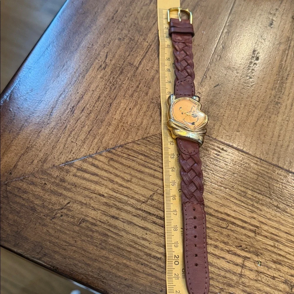 Vintage Winnie the Pooh Watch – Gold Tone, Braided Leather Band
